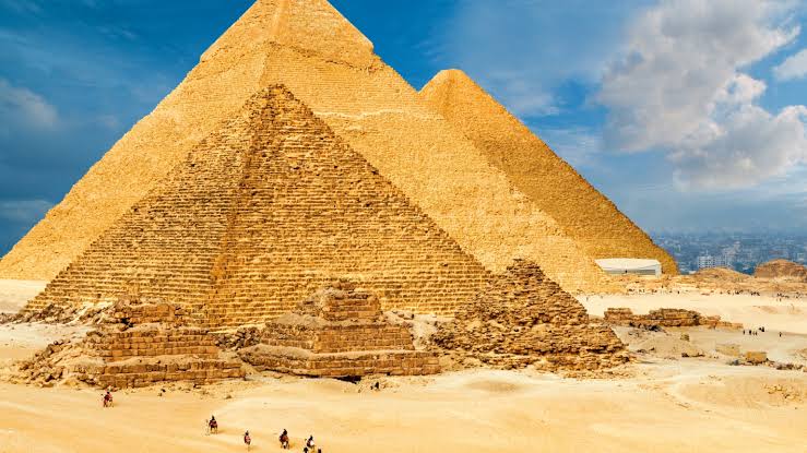 Mystery Of Great Pyramids